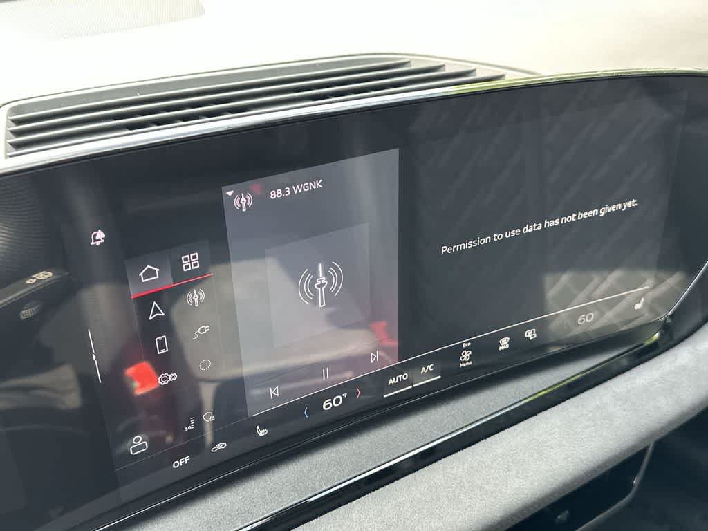 Used 2025 Audi SQ6 e-tron Prestige AWD/4WD image 18
