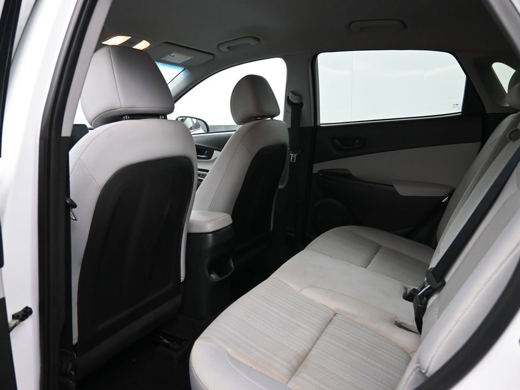 Used 2023 Hyundai Kona SEL image 27