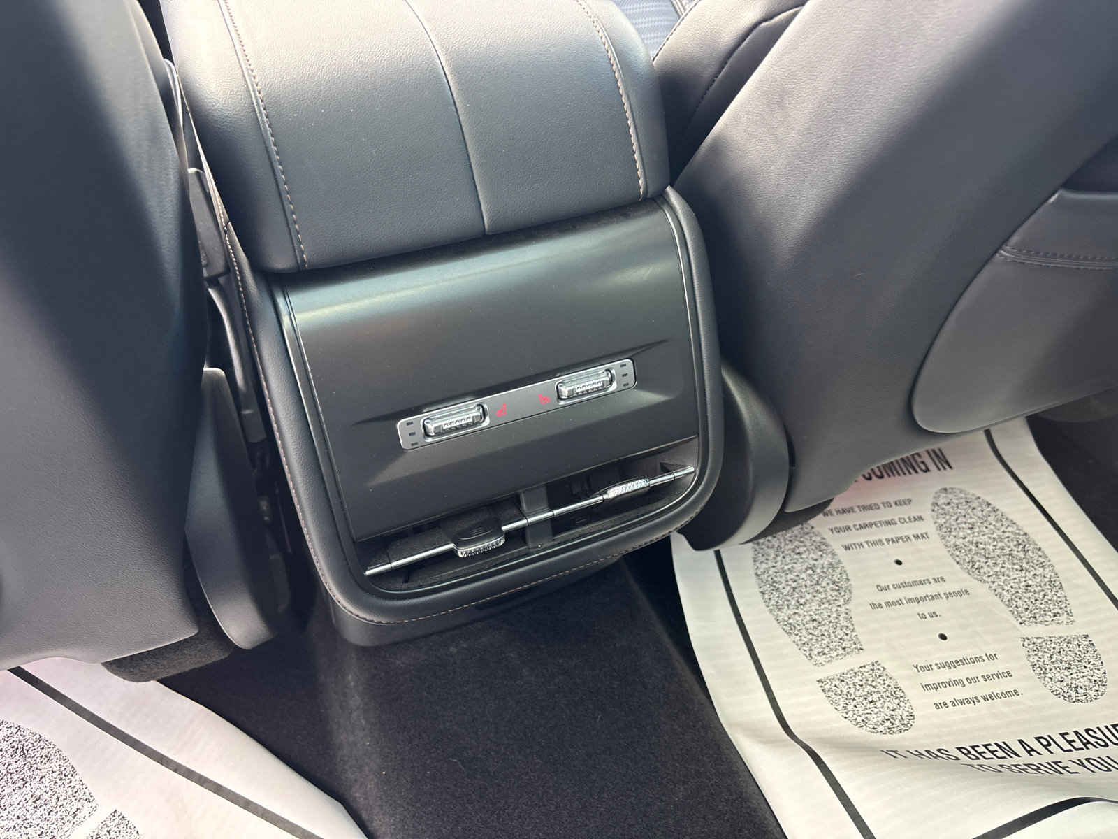 New 2026 Lincoln Nautilus Reserve AWD/4WD image 33