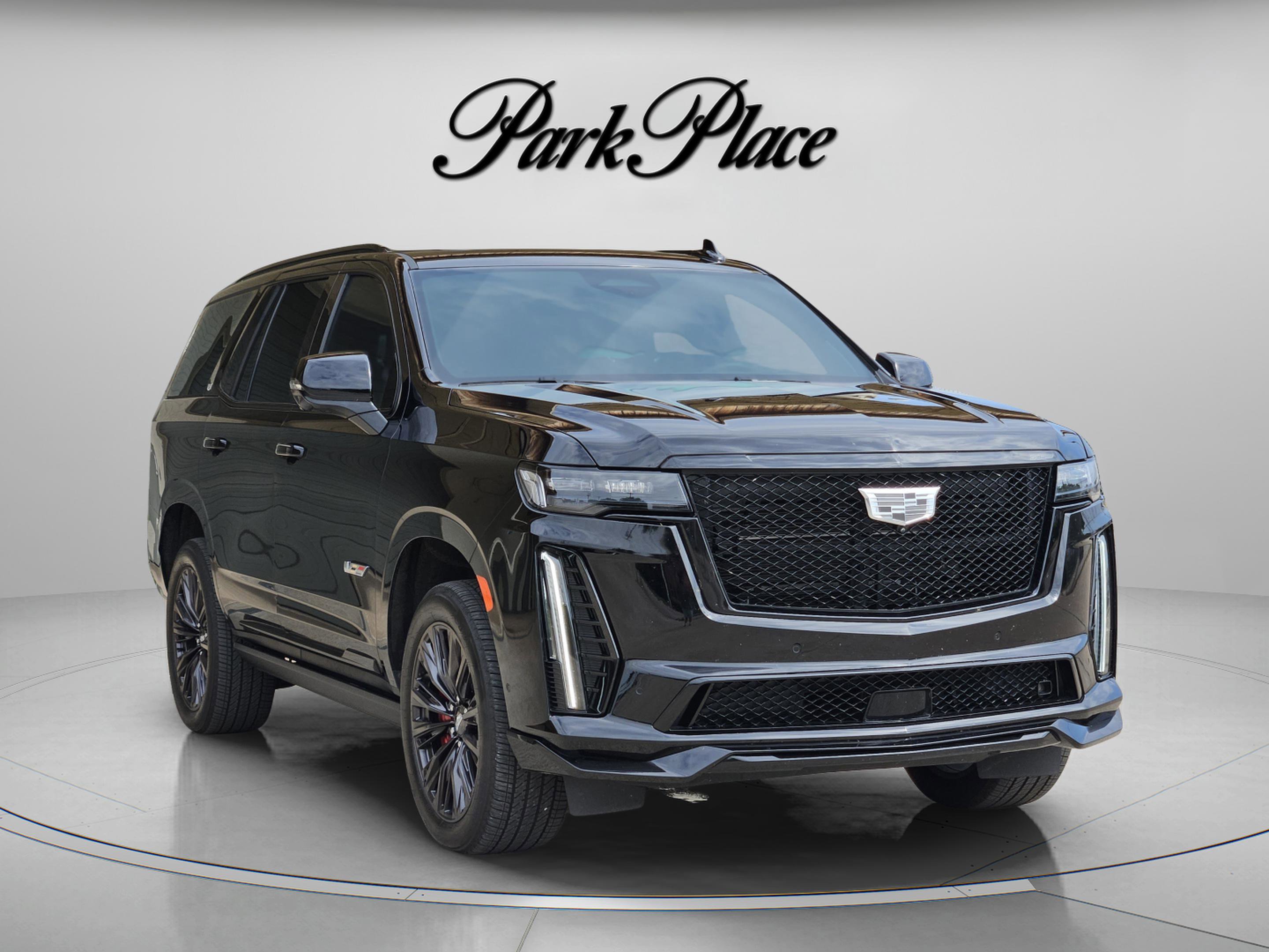 Used 2024 Cadillac Escalade V w/ LPO, ONYX Package AWD/4WD image 8