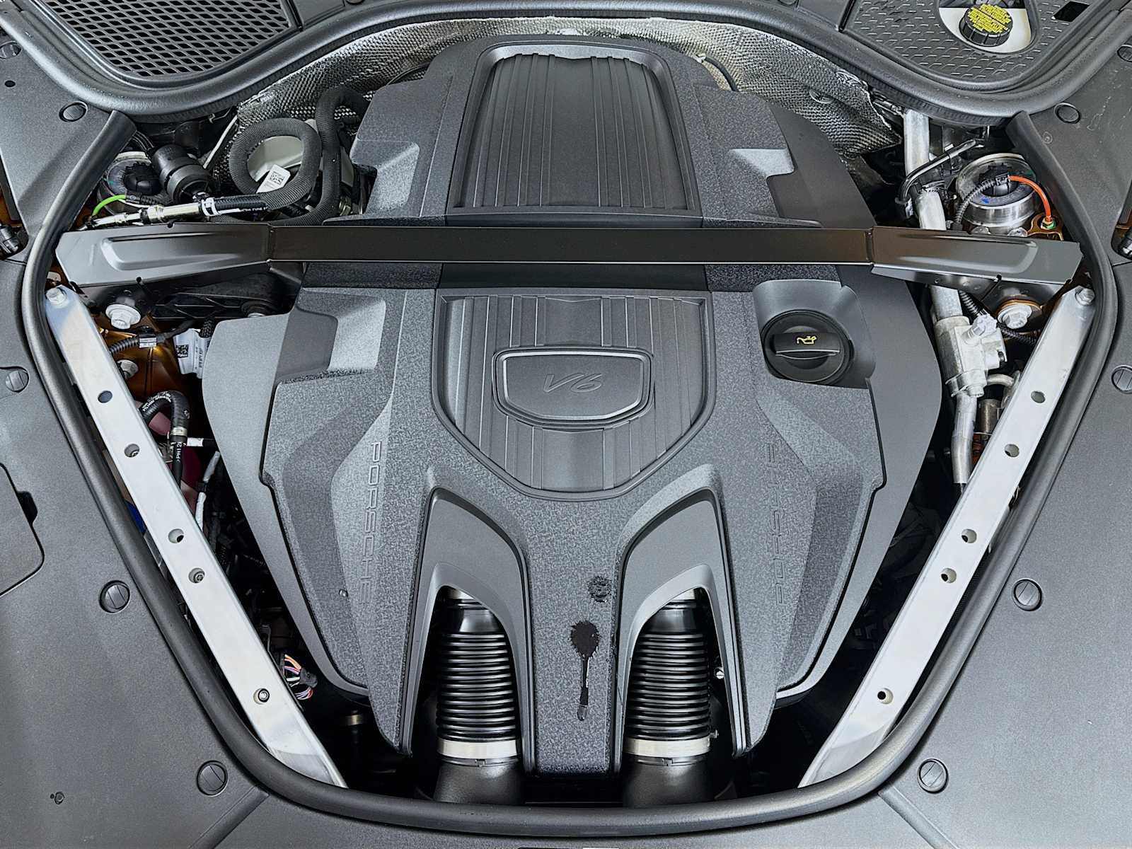 New 2026 Porsche Panamera 4 image 32