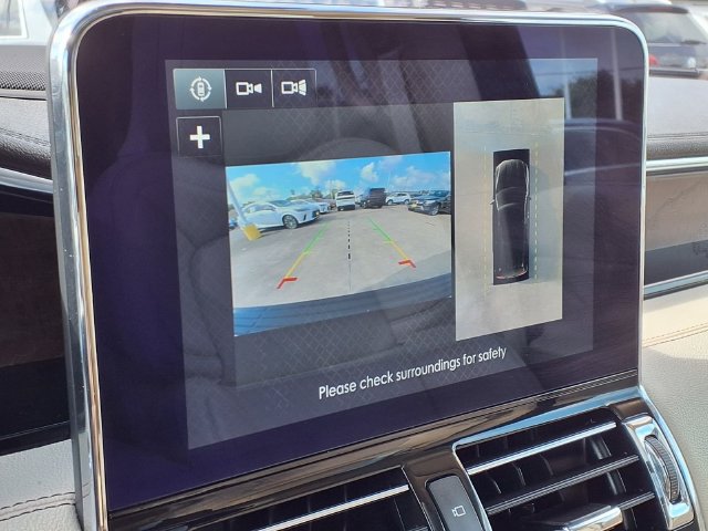 Used 2019 Lincoln Navigator Reserve AWD/4WD image 12