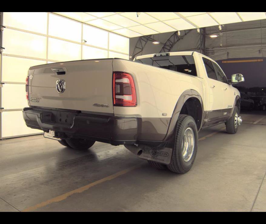 Used 2019 RAM 3500 Limited image 11