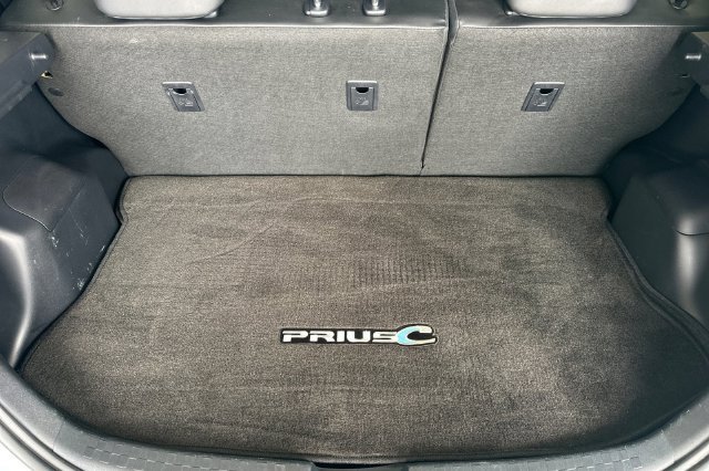 Used 2012 Toyota Prius C Four FWD image 17