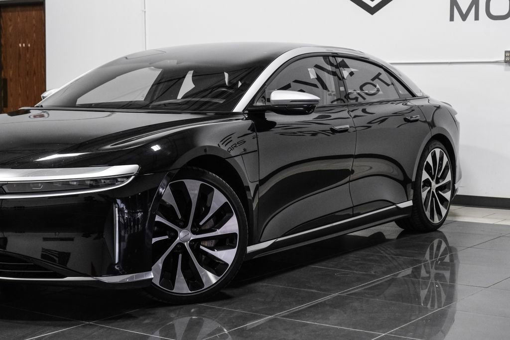 Used 2022 Lucid Air Grand Touring image 10