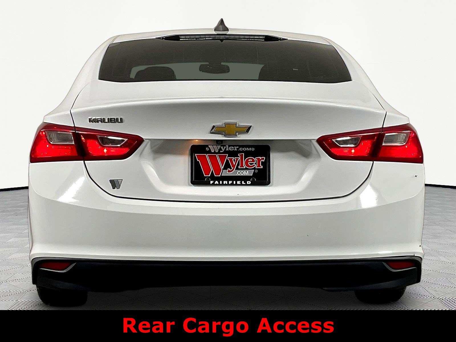 Used 2018 Chevrolet Malibu LS FWD image 5