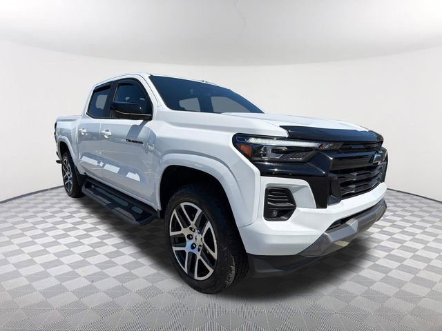 Certified 2023 Chevrolet Colorado Z71 w/ Z71 Convenience Package 2 image 3