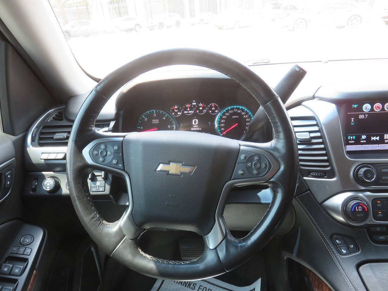 Used 2018 Chevrolet Tahoe Premier AWD/4WD image 14