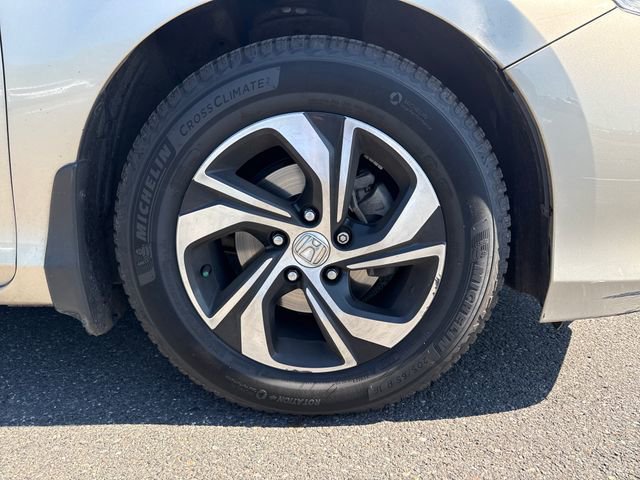 Used 2016 Honda Accord LX image 11