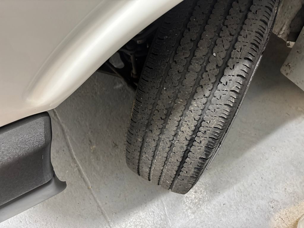 Used 2016 Chevrolet Express 3500 image 28