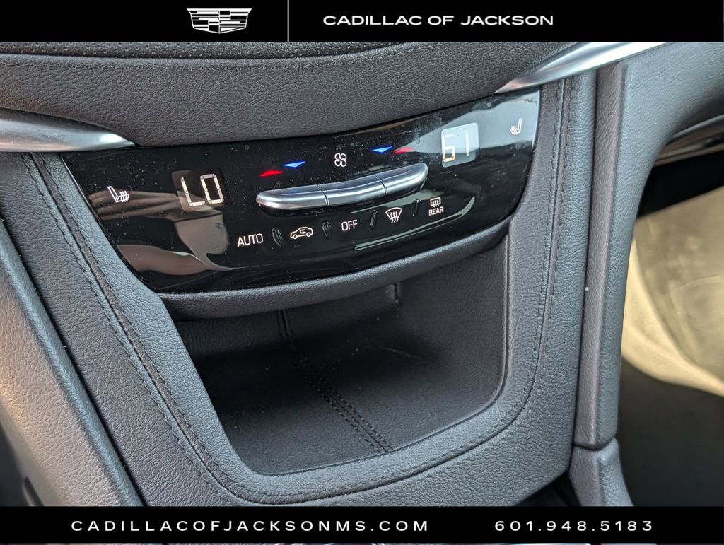 Certified 2025 Cadillac XT5 Premium Luxury image 14