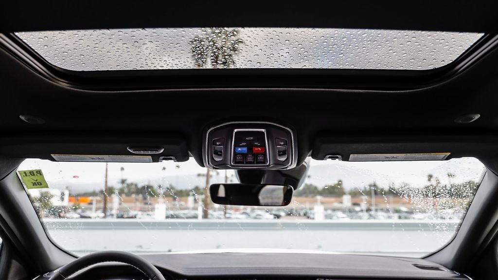 New 2026 Jeep Grand Cherokee Limited AWD/4WD image 19