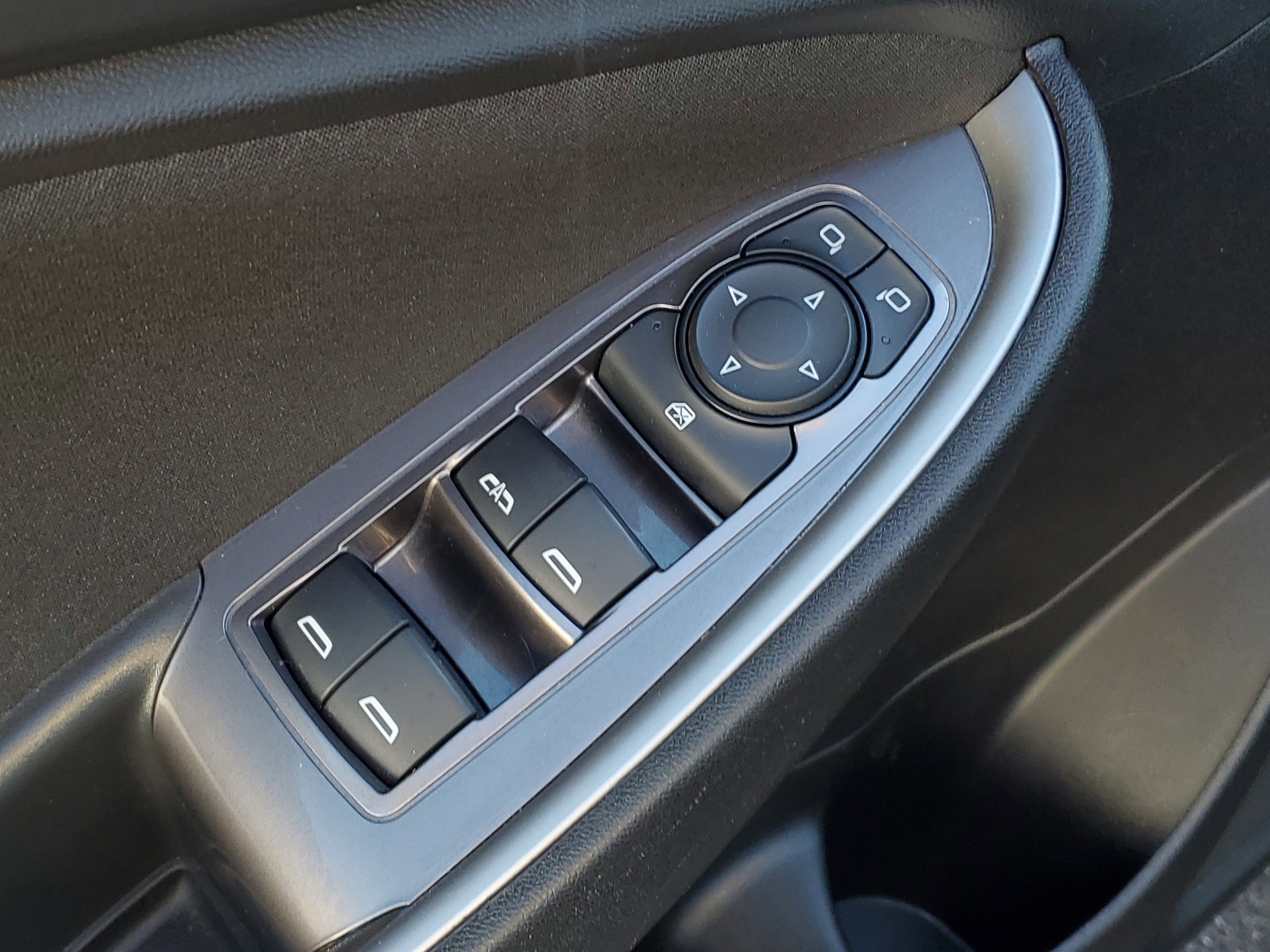 Used 2024 Chevrolet Malibu LT image 17