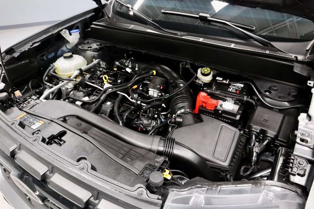 Certified 2024 Ford Maverick Lariat w/ Black Appearance Package image 17