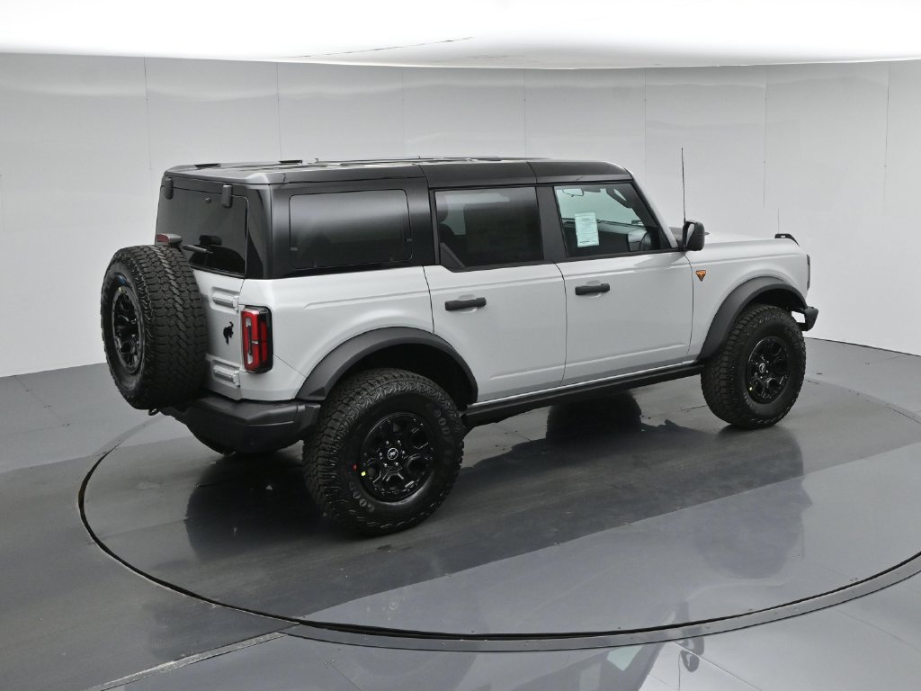 New 2026 Ford Bronco Badlands w/ Wildtrak Package AWD/4WD image 40