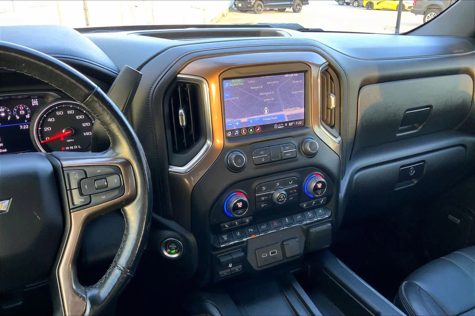 Used 2022 Chevrolet Silverado 3500 High Country w/ Technology Package AWD/4WD image 7