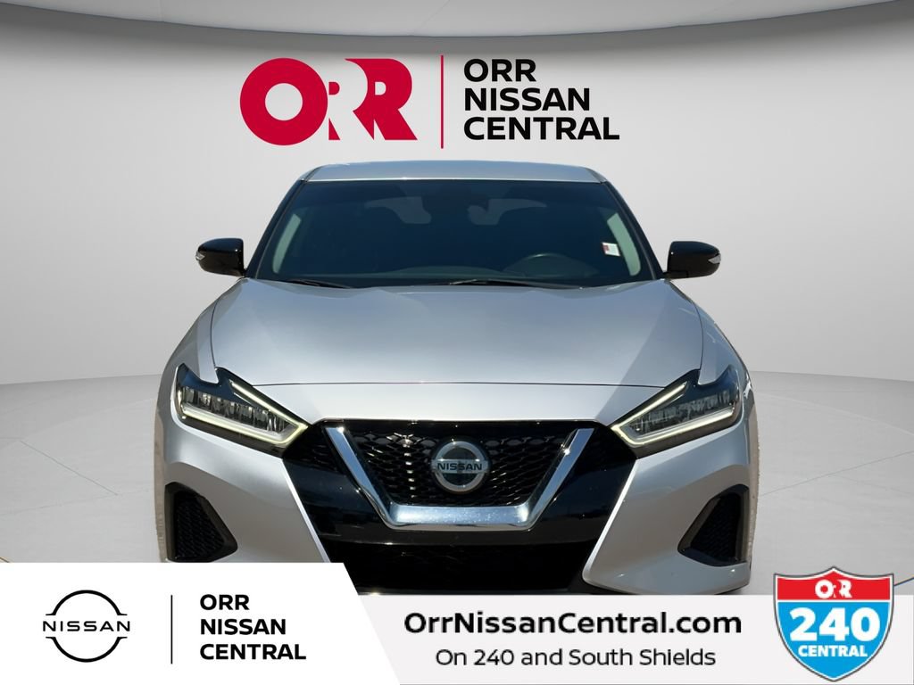Used 2021 Nissan Maxima 3.5 SV w/ Floor Mat Group FWD image 2