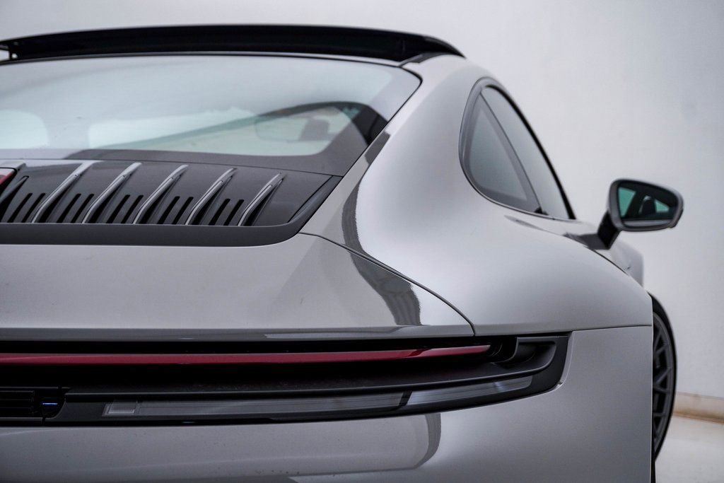 New 2026 Porsche 911 Carrera 4S image 12