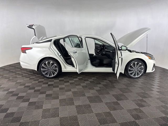 Used 2023 Nissan Altima 2.5 SL image 15