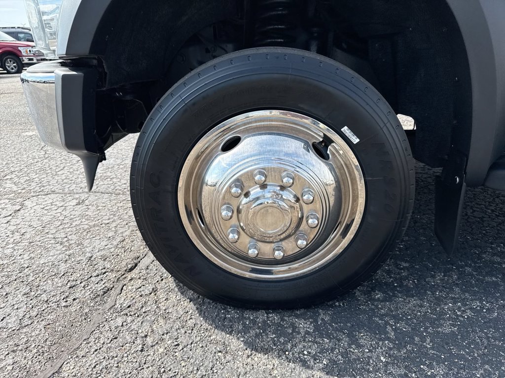 Used 2008 Ford F550 2WD Regular Cab Super Duty image 8