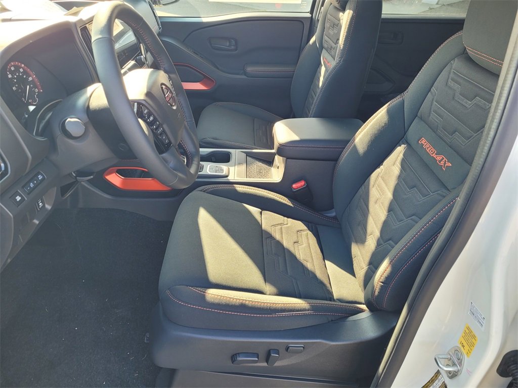 New 2026 Nissan Frontier PRO-4X w/ Pro-4x Convenience Package image 8
