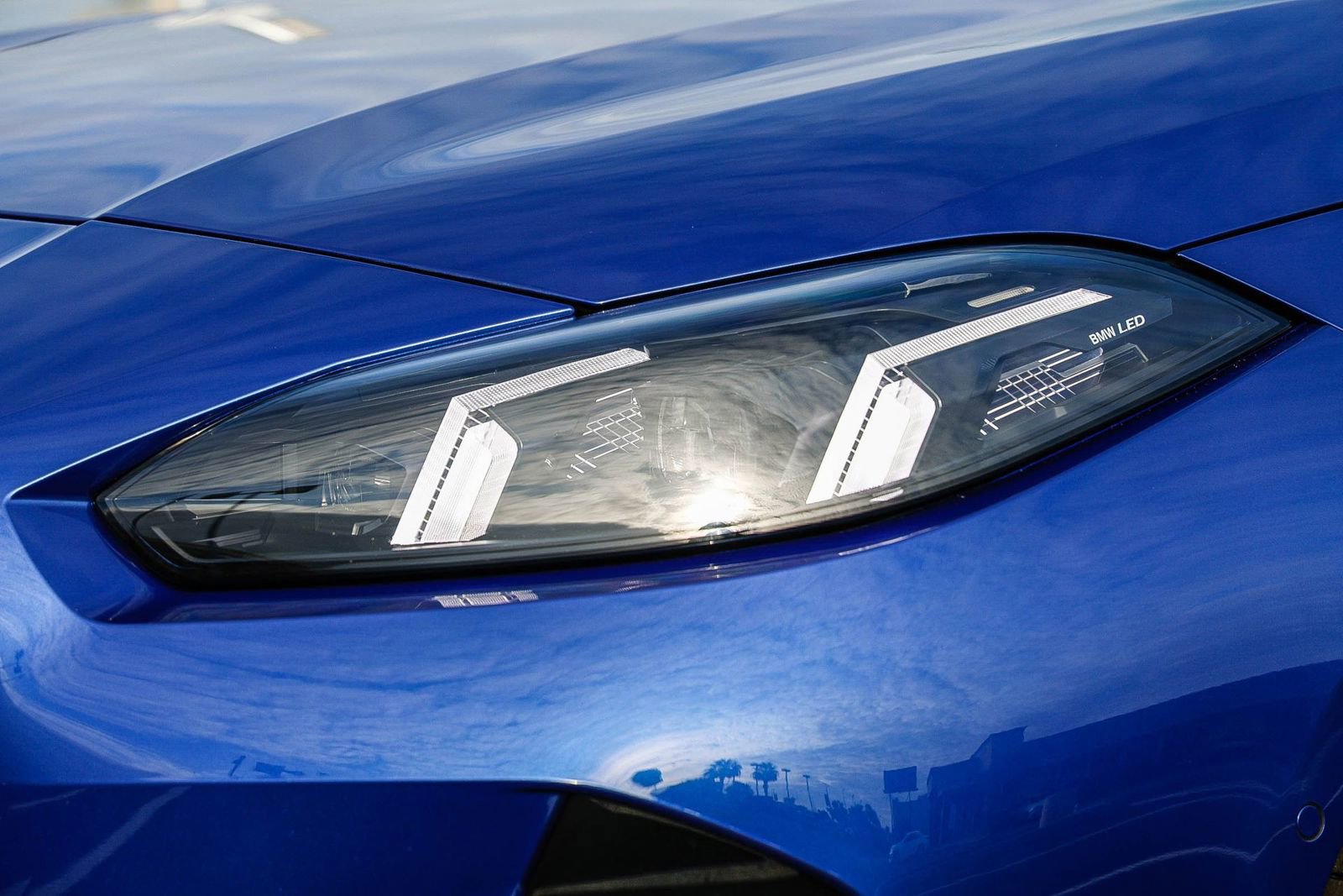 Used 2025 BMW M235i xDrive w/ M Performance Package image 7