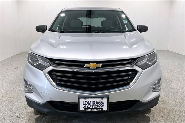 Used 2018 Chevrolet Equinox LS image 2