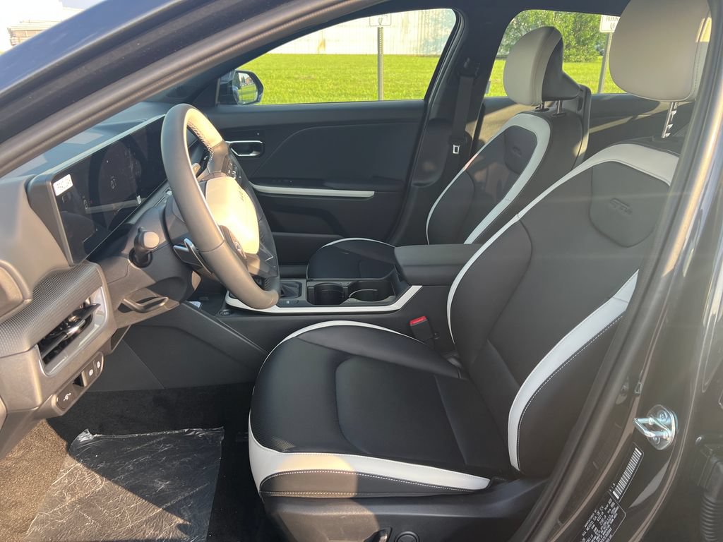 New 2026 Kia K4 EX FWD image 13
