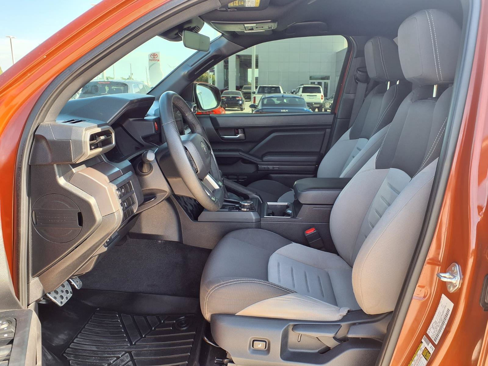 Used 2025 Toyota Tacoma TRD Sport AWD/4WD image 25