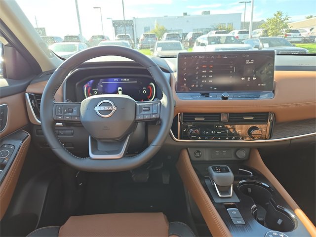 New 2026 Nissan Rogue Platinum w/ Platinum Premium Package image 13
