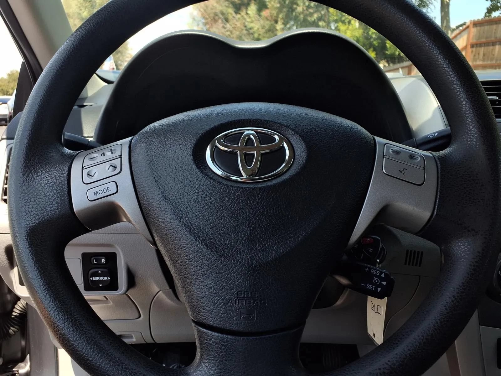 Used 2011 Toyota Corolla LE FWD image 13