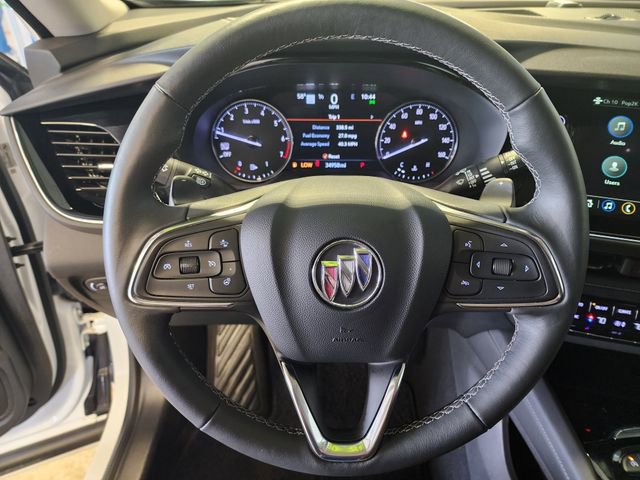 Used 2023 Buick Envision Avenir FWD image 25