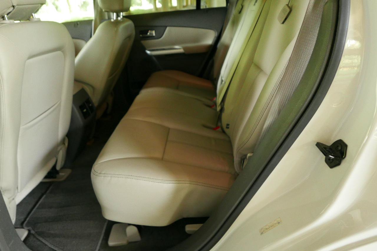 Used 2013 Ford Edge SEL AWD/4WD image 10