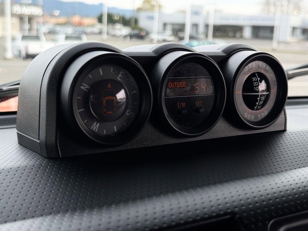 Used 2014 Toyota FJ Cruiser 4WD w/ Convenience Package image 31