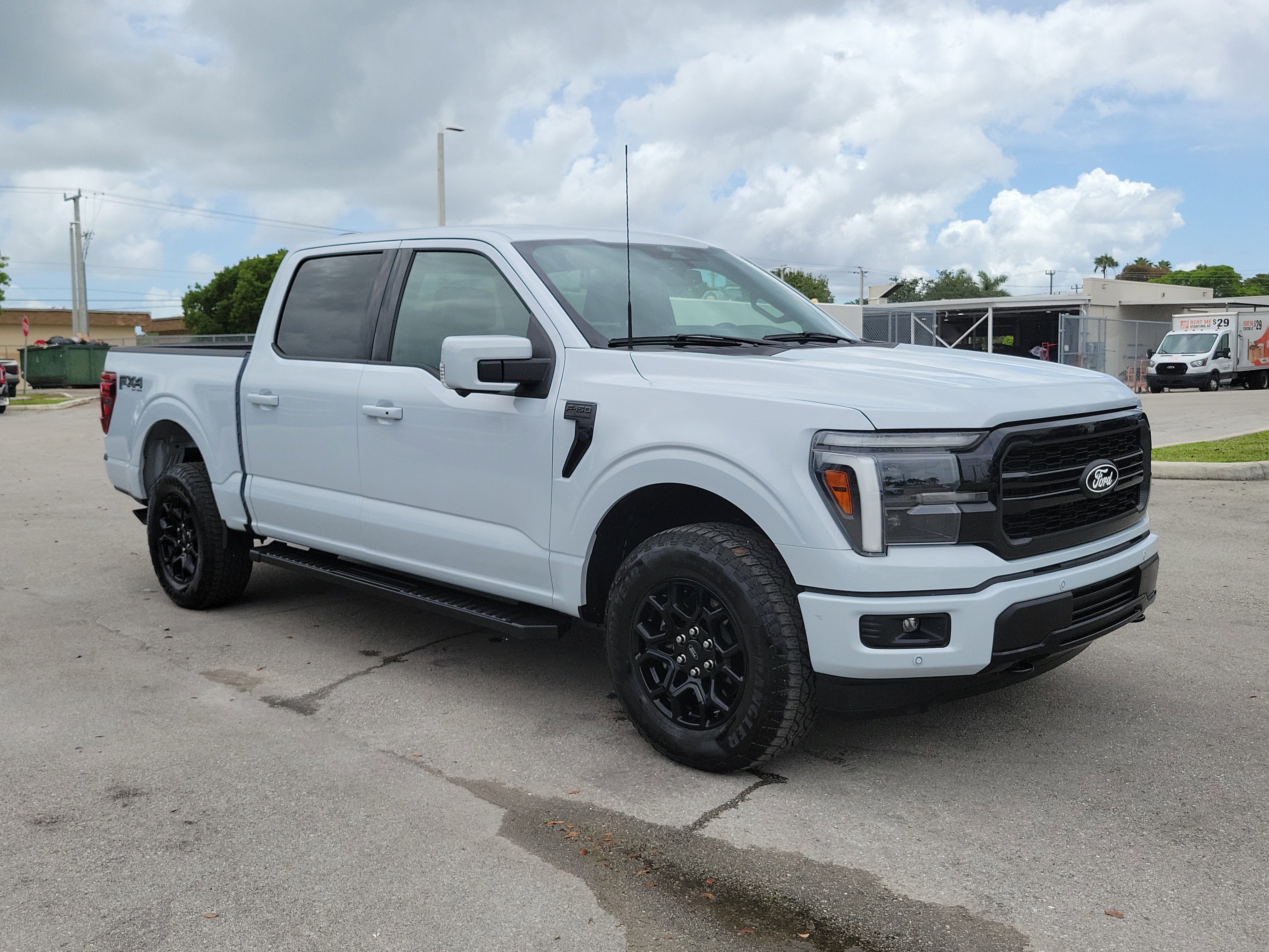 Used 2025 Ford F150 Lariat w/ FX4 Off-Road Package AWD/4WD image 3
