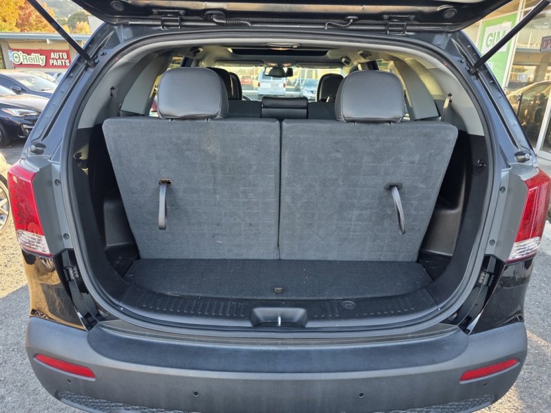 Used 2011 Kia Sorento EX w/ Premium Pkg image 23
