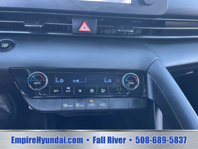 Used 2026 Hyundai Elantra Sport FWD image 17