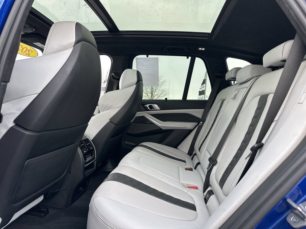 Used 2022 BMW X5 M w/ Executive Package AWD/4WD image 39