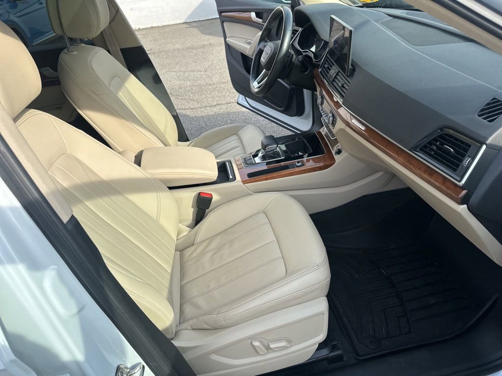 Used 2022 Audi Q5 2.0T Premium image 38
