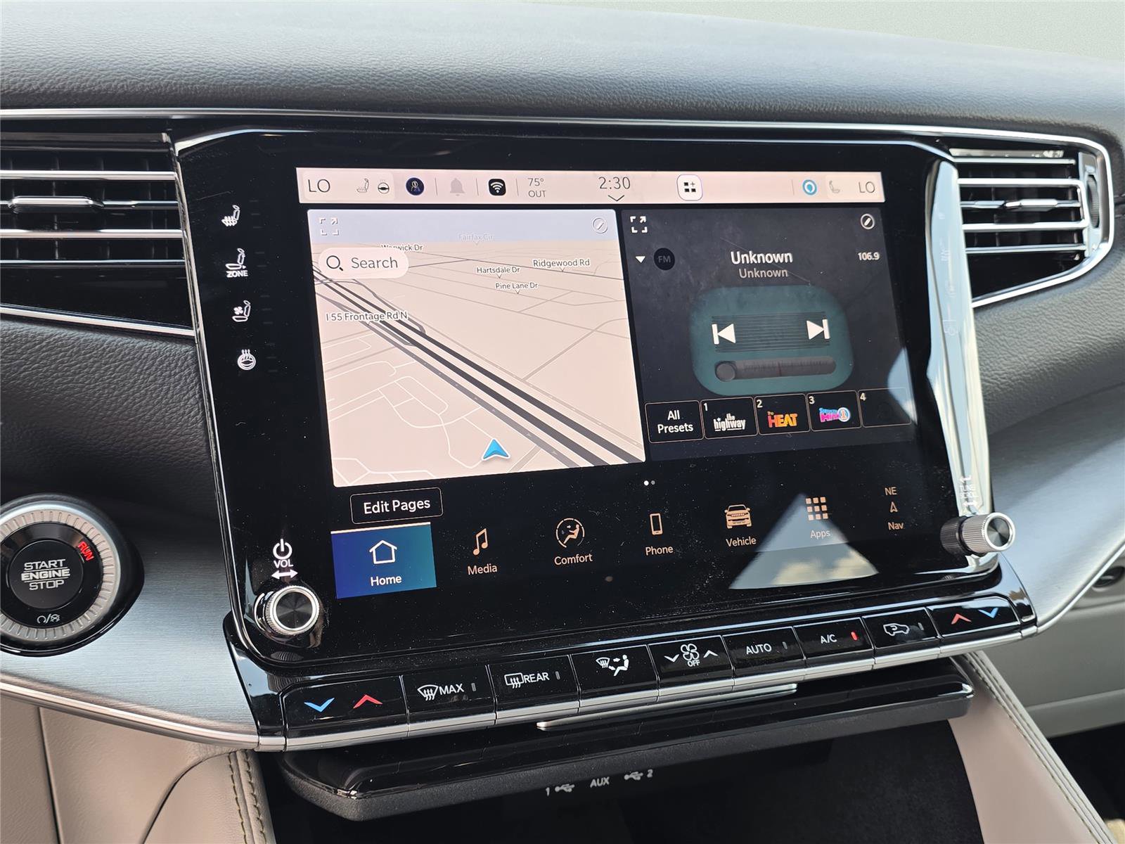 New 2026 Jeep Grand Wagoneer L 4WD w/ Premium Group I image 11