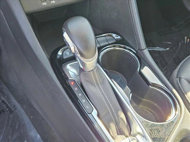 Used 2024 Buick Encore GX Sport Touring FWD image 13