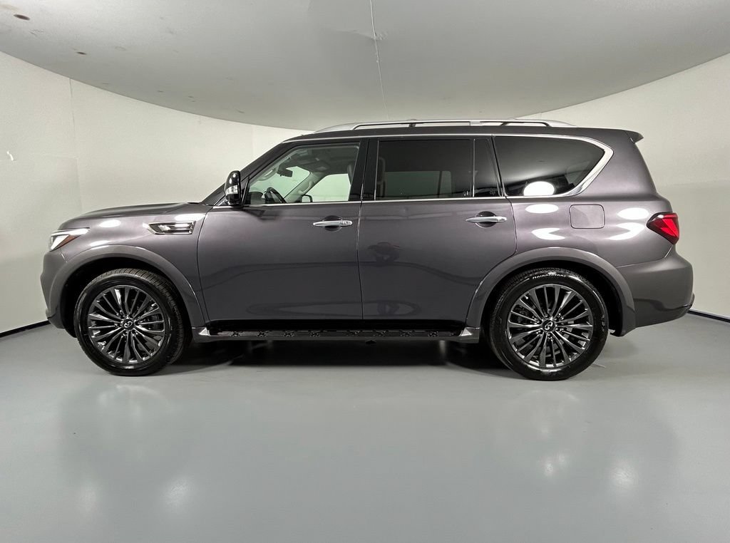 Used 2023 INFINITI QX80 Premium Select w/ Cargo Package AWD/4WD image 4