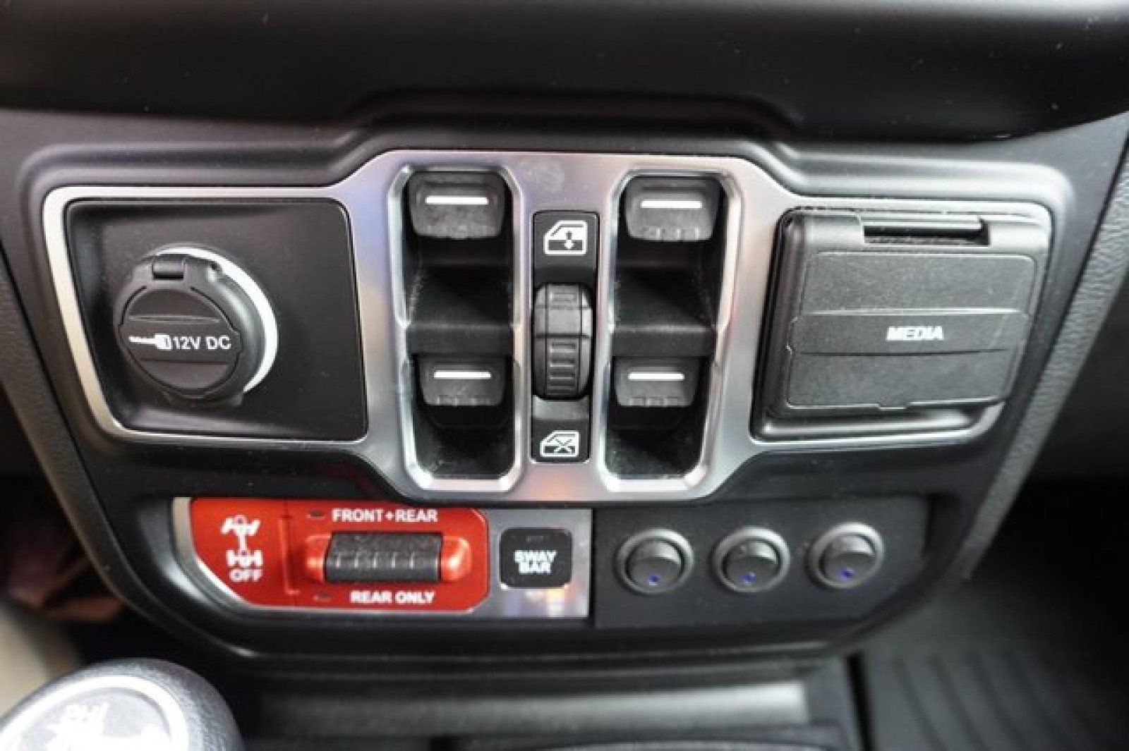 Used 2020 Jeep Wrangler Unlimited Rubicon AWD/4WD image 28