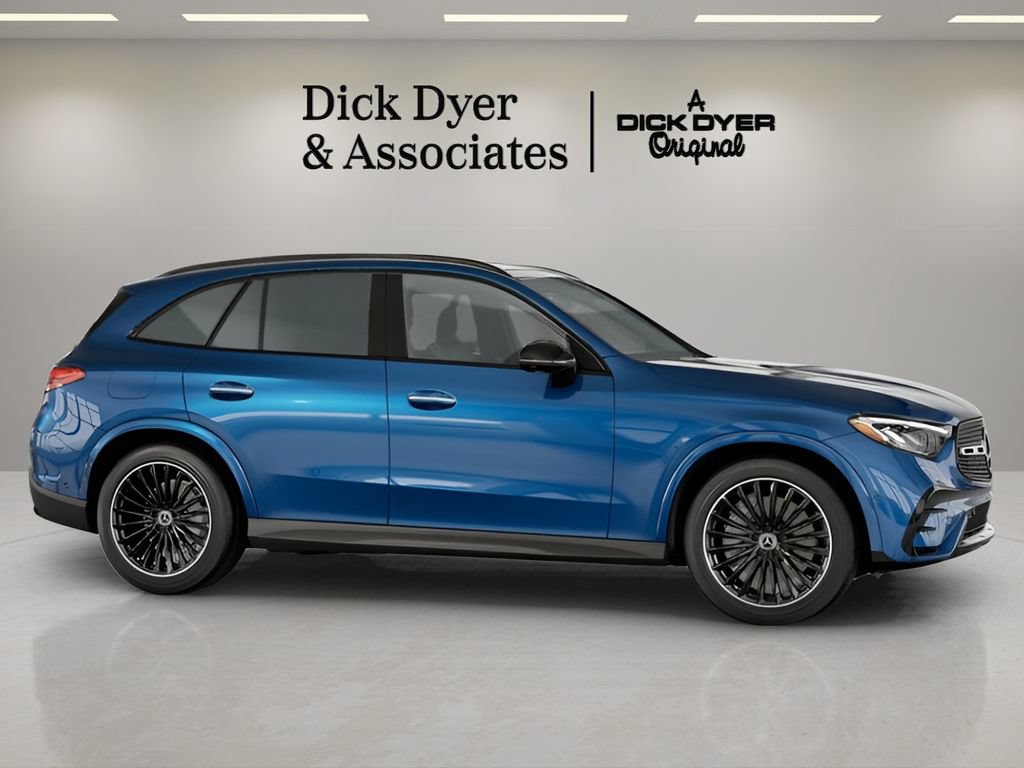Used 2026 Mercedes-Benz GLC 300 image 9