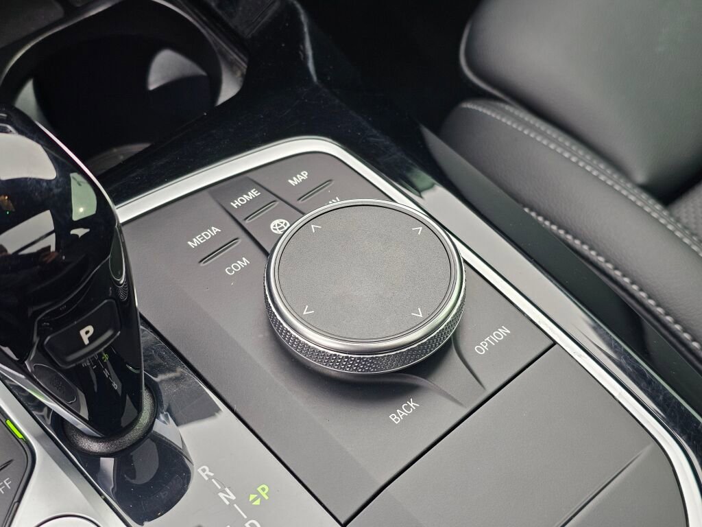 Used 2024 BMW X3 xDrive30i w/ Premium Essential Package image 36