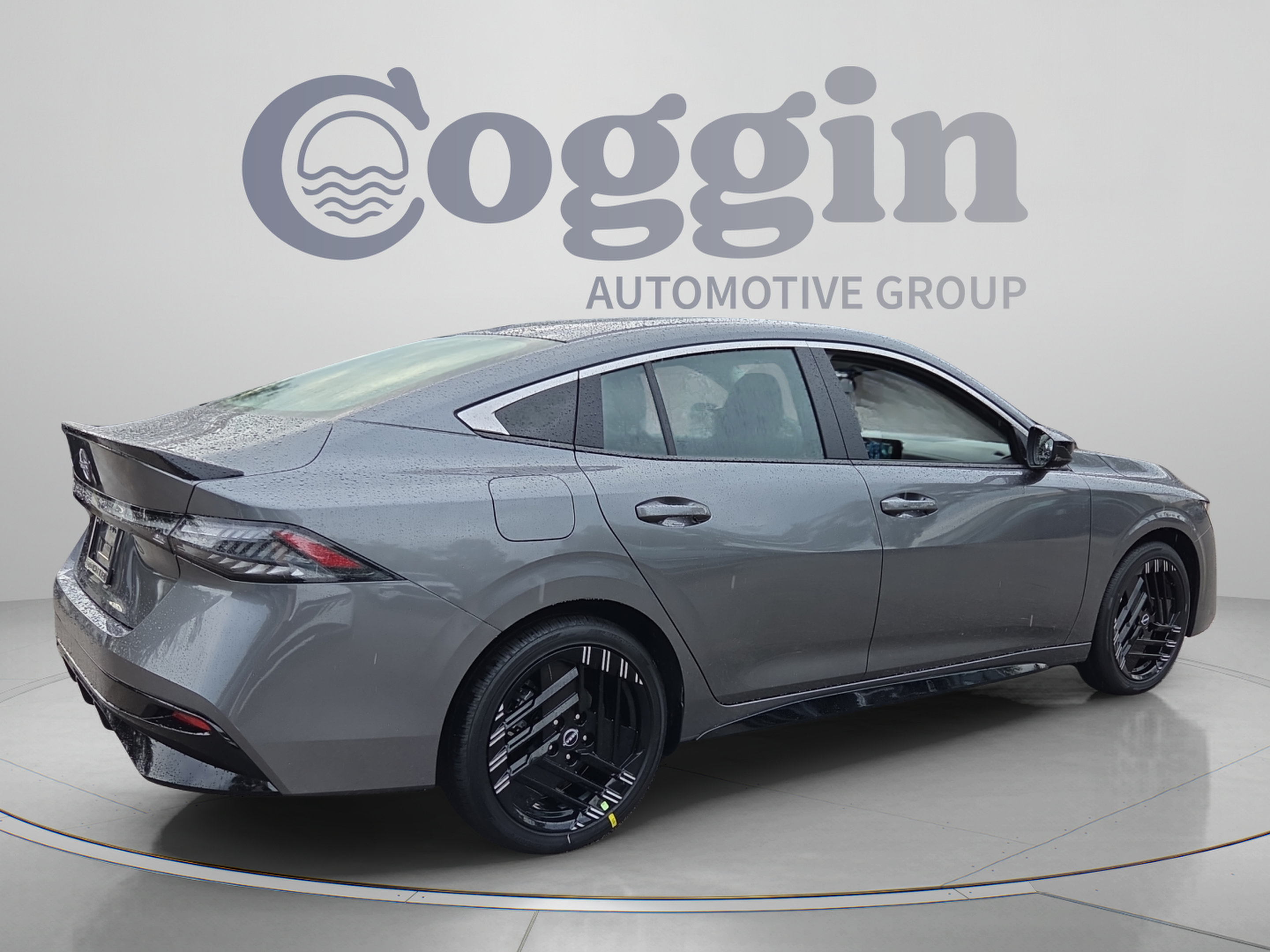 New 2027 Nissan Sentra SR w/ SR All Weather Package FWD image 5