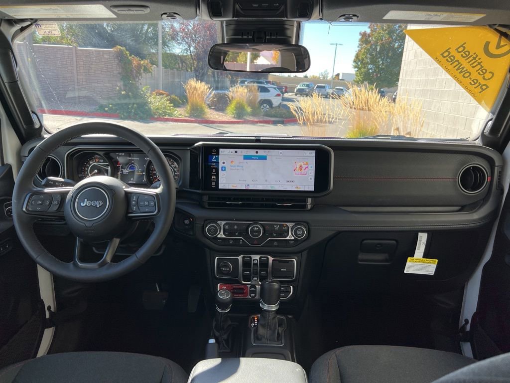 Certified 2025 Jeep Gladiator Rubicon w/ Convenience Group image 20