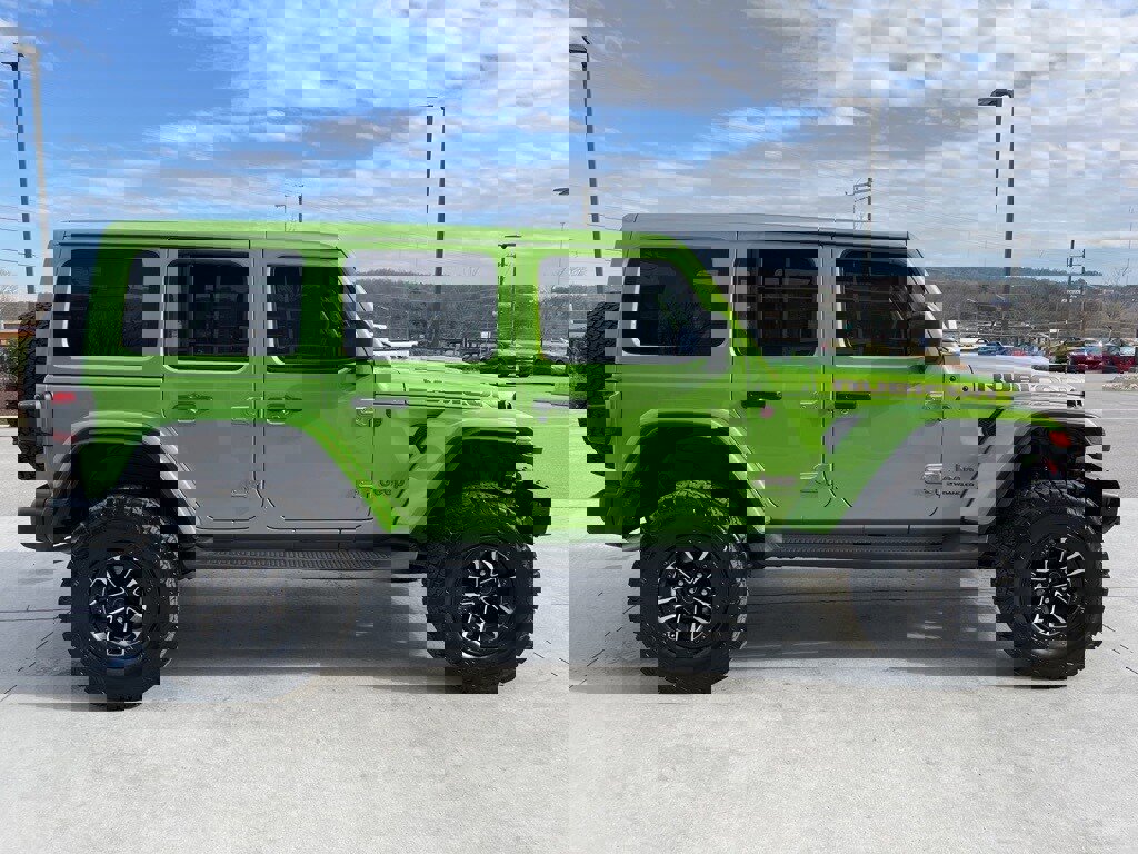 Used 2025 Jeep Wrangler Unlimited Rubicon image 20