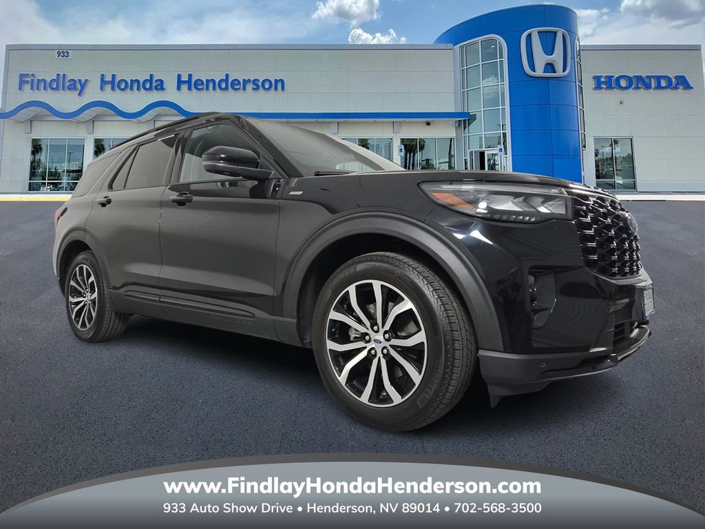 Used 2025 Ford Explorer ST-Line image 1