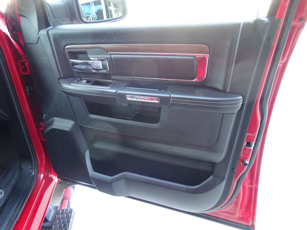 Used 2019 RAM 1500 Laramie w/ Convenience Group RWD image 30